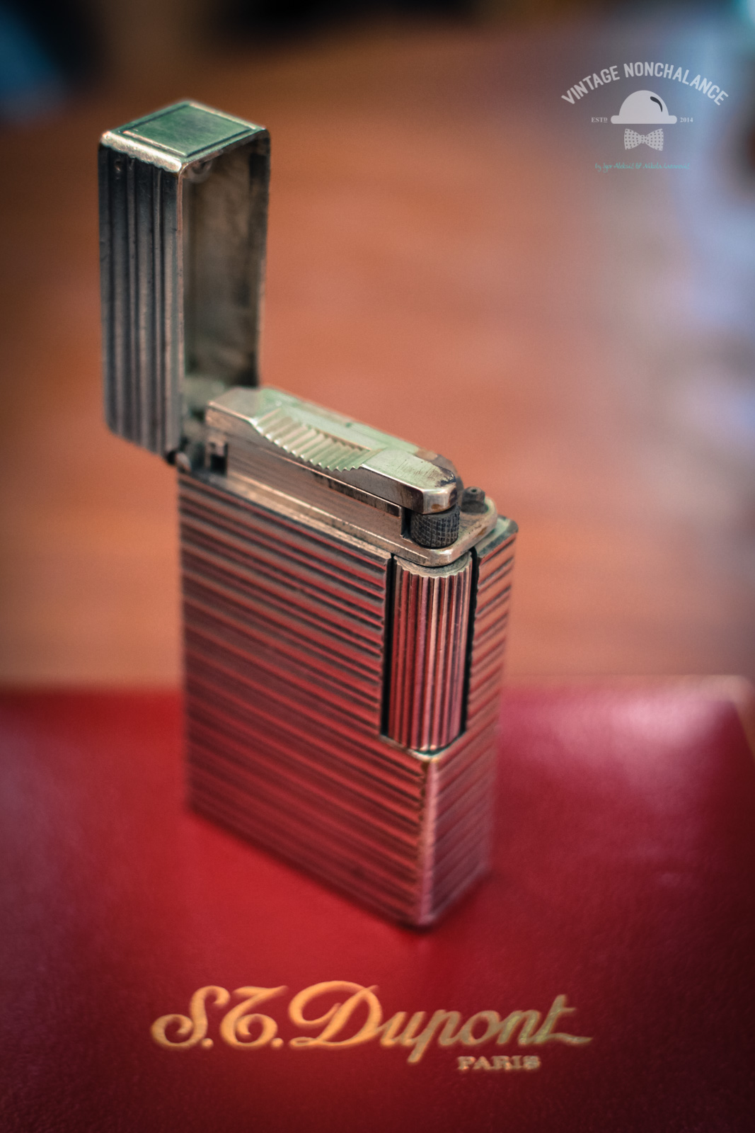 S.T. Dupont Lighters Vintage Nonchalance